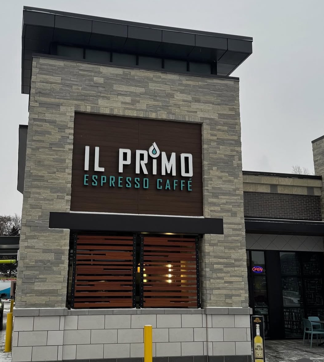 Current Il Primo storefront sign